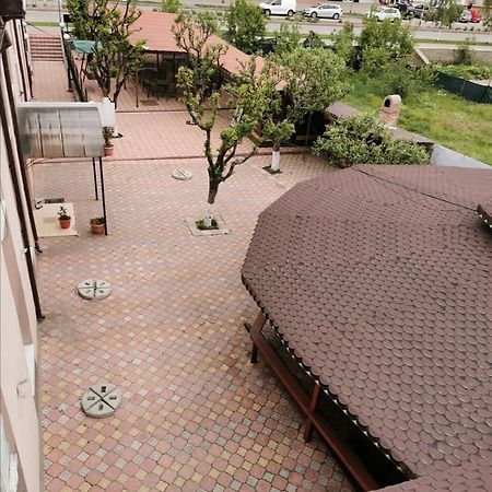 Habibi Aparthotel Pascani Buitenkant foto